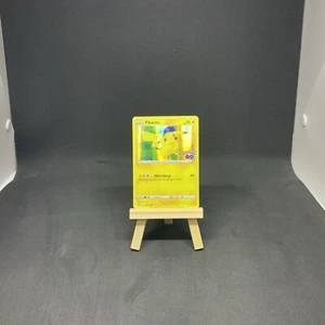 Pikachu 028/078 Pokémon GO Holo - Bild 1 von 2