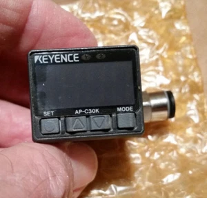 Keyence AP-C30K pressure sensor / switch - Picture 1 of 7
