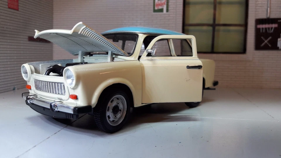 1:24 Trabant 601 1964 G LGB Scale Railway Welly Detailed Diecast Model Car 24037 - Image 1 of 1