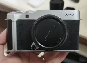 Fujifilm X-A7 Digital Camera Body Silver (Preowned) - Picture 1 of 1