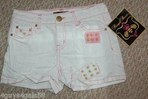 Girls CUTE WHITE SHORTS Pink Stitching PATCHES Five Pocket BY ROYAL BUZZ Size 12 - Picture 1 of 2