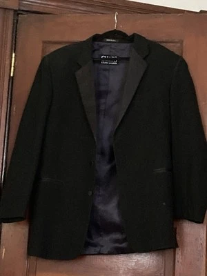 Chaqueta Esmoquin Ralph Lauren Chaps 40R Lana Negra 2 Botones Satén Solapa Usada Una Vez Foto 1 de 4