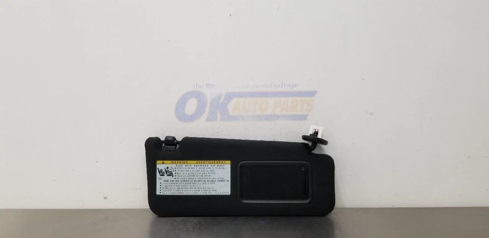 12 LEXUS IS F PARASOL PASAJERO DERECHO NEGRO Foto 1 de 4