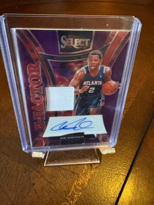 2024/25 SELECCIONAR JOE JOHNSON AUTÓGRAFO AUTOMÁTICO X-FRACTOR PÚRPURA PRIZM JERSEY #D 14/99 Foto 1 de 2
