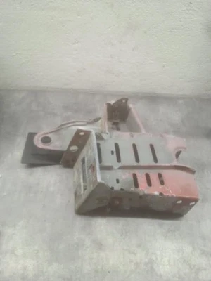 Longeron RENAULT AVANTIME 6025371070 - Photo 1/4