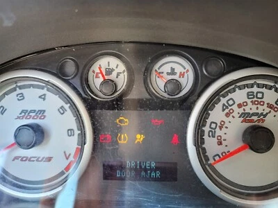 2010-2011 Ford Focus medidor de velocidade painel de instrumentos 2.0L AUTO 91.323 - Imagem 1 de 4