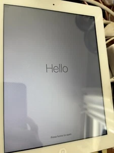 Apple iPad (4th Generation) A1458 16 GB, Wi-Fi, 9.7 in White for repair - Picture 1 of 8
