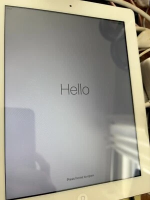 Apple iPad (4th Generation) A1458 16 GB, Wi-Fi, 9.7 in White for repair - Image 1 of 4