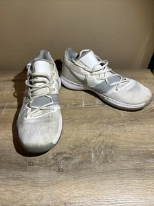 Size 8.5 Nike Mens Kyrie Flytrap AA7071-100 White Basketball Shoes Sneakers - Picture 1 of 6