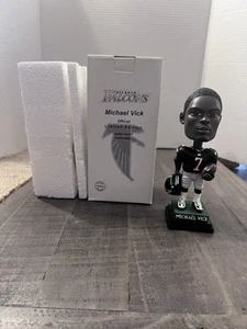 Vintage 2002 Atlanta Falcons Michael Vick Bobblehead With Box - Picture 1 of 10