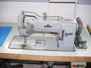 Adler 067 63 HEAVY DUTY INDUSTRIAL LOCKSTITCH NEEDLE FEED SEWING MACHINE - Picture 1 of 1