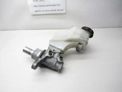 Nissan Máxima 2009-2014 cilindro maestro de frenos 46010-JA02A OEM Foto 1 de 4