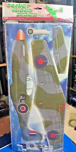 Avión de colección Foam Glider American P-51 RAF Mustang Segunda Guerra Mundial Marcas 13" - Imagen 1 de 2