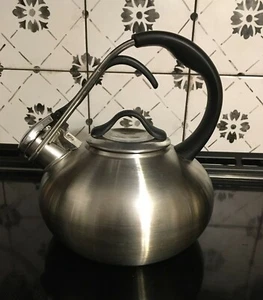 CHANTAL SL37-LOOP Brushed Stainless Steel 18/10 Whistling Tea Pot Kettle - Picture 1 of 11