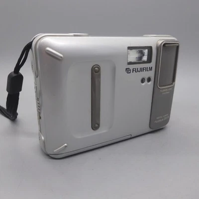 Fujifilm Digital Camera DX-8 0.3MP Silver Tested - Image 1 of 4