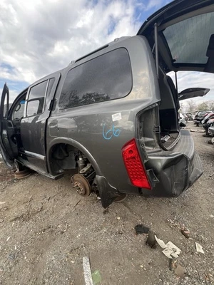 Guardabarros trasero izquierdo derecho Infiniti QX56 2004-2010 2 piezas Foto 1 de 4