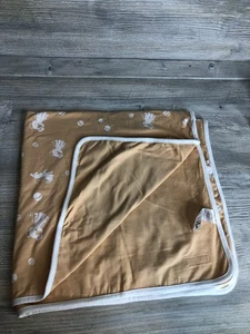 bunnies by the bay skipits Bio Baumwolle Babydecke Hund hellbraun - Bild 1 von 4