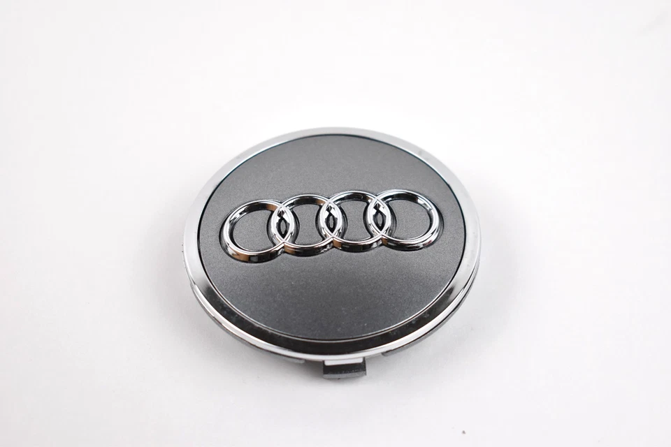 Llanta central emblema tapacubos gris cromo Audi 61 mm (2,40") 4M0601170🔥 Foto 1 de 4