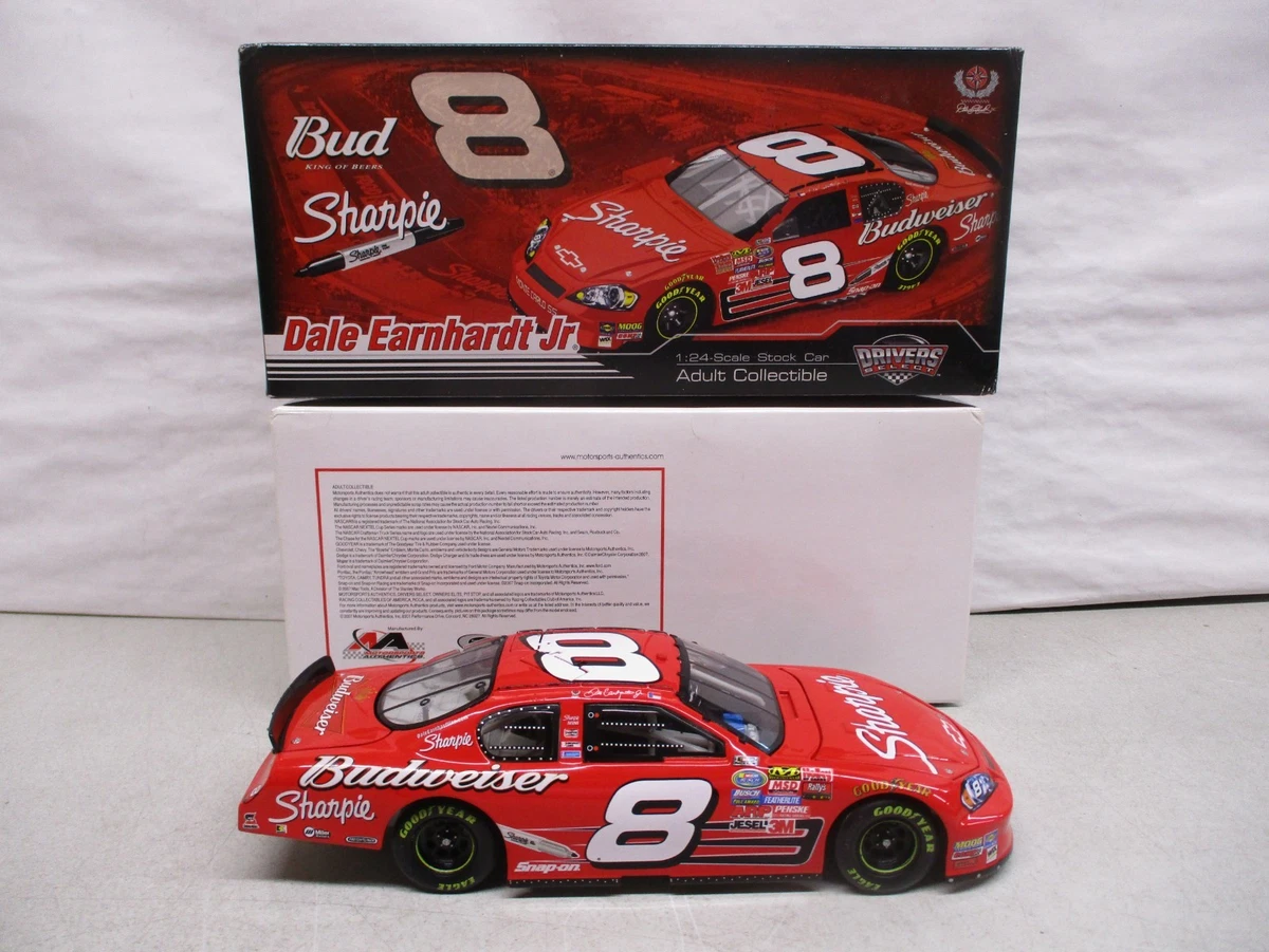Action Dale Earnhardt Jr 2007 Vehicle Year Diecast Sport & Touring