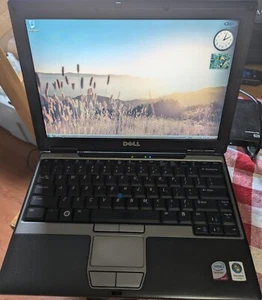 Dell Latitude D430 12.1" Laptop Core 2 Duo 2GB 120GB HDD Windows Vista Business - Picture 1 of 6