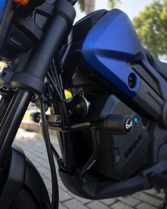 HONDA NAVI 110 BLACK CRASH BAR SLIDER - NVA110B - Picture 1 of 3