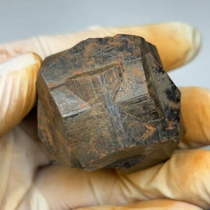 CRYSTAL OF PYRITE - IRON CROSS TWIN FROM COLOMBIA 128.5 gram / 4.533 oz - Picture 1 of 11