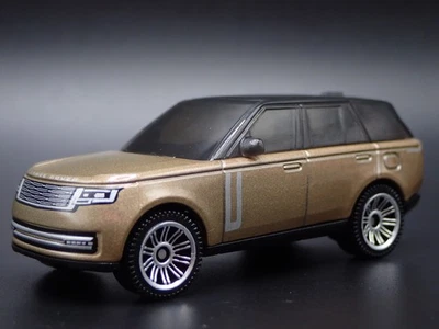 2022-2025 Range Rover Phev Oro 1/64 Scala da Collezione Diorama Modellino Auto - Immagine 1 di 4