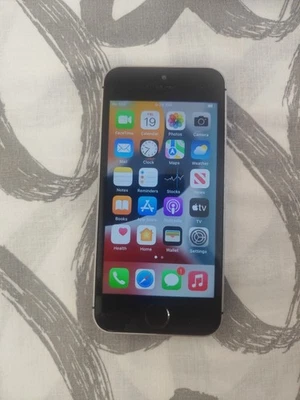 Apple iPhone SE A1723 16gb Grigio Siderale Space Gray 3487 LEGGERE DESCRIZIONE - Immagine 1 di 4