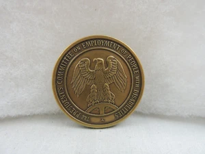 US Presidents People Disabilities 42 Years Service Harold Russell Medal Souvenir - Bild 1 von 9