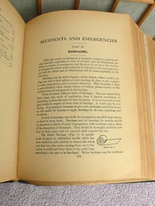 Vintage Library Of Health Guide To Health  1925 10 1/4" X 8" X 4 3/4" 1774 Pages - Imagen 1 de 7