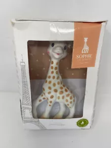 Sophie la Girafe | Handcrafted in France for 60 Years, Made from 100% Natural - Picture 1 of 3
