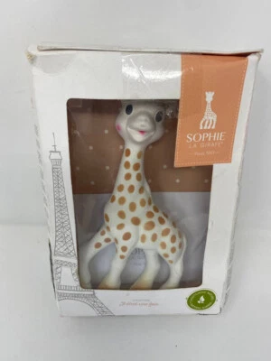 Sophie la Girafe | Handcrafted in France for 60 Years, Made from 100% Natural - Image 1 of 3