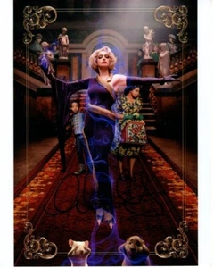 ANNE HATHAWAY Signed 8x10 THE WITCHES Photo w/ Hologram COA - Picture 1 of 2