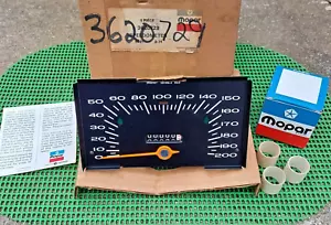 1971 1972 Dart Valiant Duster Demon 6 Cyl NOS MoPar 200KPH SPEEDOMETER - Picture 1 of 2