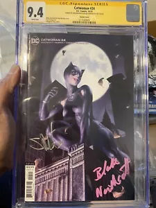 CATWOMAN #24 YOON VARIANT CGC Graded 9.4 SS Sean Murphy & Blake Northcott - Picture 1 of 2