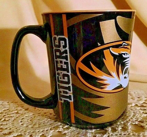UNIVERSITY MISSOURI MUG TIGERS MIZZOU BLACK GOLD YELLOW INTERIOR MEMORY CO Cover