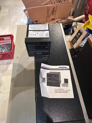 Athena 4000-B-A Digital Temperature Controller - Range 0-1000F - Image 1 of 4
