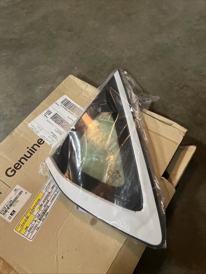 Hyundai Genesis 2015 2016 sedán LH cuarto de conductor ventana de vidrio 87810B1100 OEM Foto 1 de 4