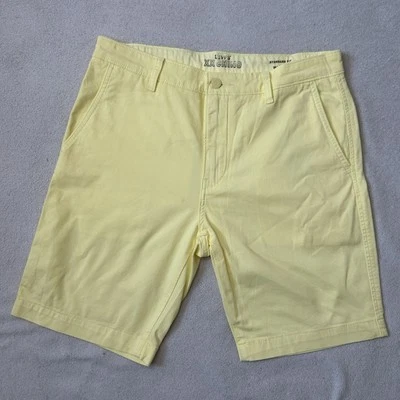 "Pantalones cortos chinos amarillos para hombre Levi's XX talla 32 nuevos con etiquetas costuras de 9"""  Foto 1 de 4