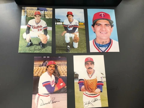 Minnesota Twins (5) TEAM ISSUE POSTCARDS 1984 - Jimenez Laudner Viola +2 Cover