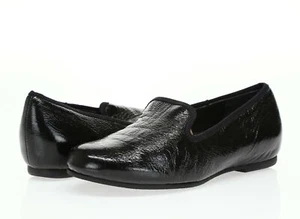 Womens MUNRO Black Patent Leather Loafers Sz. 6.5 - Picture 1 of 6