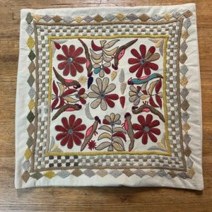 POTTERY BARN Pillow Cover NYLA EMBROIDERED 18 X 18 Cotton/Zipper Mirrors BOHO - Picture 1 of 8