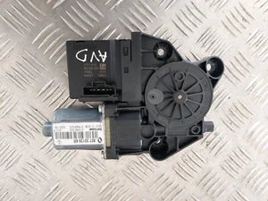 Moteur de lève vitre Avant Droit - RENAULT MEGANE III (3) - Réf : 807301396R - Picture 1 of 5
