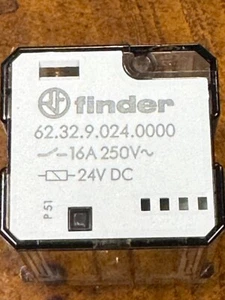 Finder 62.32.9.024.0000 Relais 16A 250V 24V DC - Bild 1 von 8