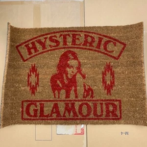 Tappeto HYSTERIC GLAMOUR GIRL marrone misura 90x60 super raro non in vendita mai usato Giappone - Foto 1 di 4