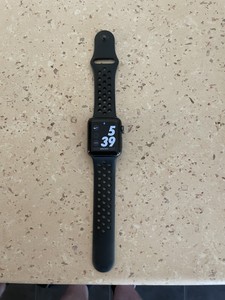 Apple Watch Series 3 Nike + 38 mm plata caja de aluminio con Nike Sport  Band (platino/negro) MQKX2ZP/A :: Bludiode.com - make Yo