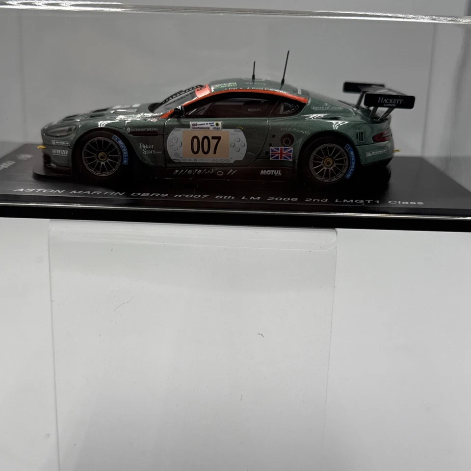 Spark 1:43 Aston Martin Racing DBR9 #007 Le Mans 2006 - Image 1 of 4