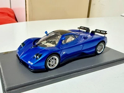 SPARK MODELS SPZP02 PAGANI ZONDA C12S 7.3 BLU MET. 1/43 - Immagine 1 di 4
