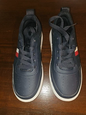 Tommy Hilfiger Niños- TH Callam Azul Marino Blanco Rojo Rayas Talla 2 Foto 1 de 4