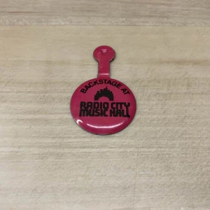 Vintage BACK STAGE AT RADIO CITY MUSIC HALL, NYC Clip On Button, Pinback - Picture 1 of 2